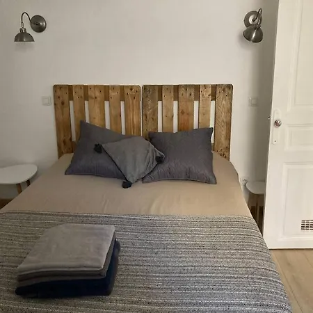 Apartman Cosy Confort Au Coeur De Ville. *